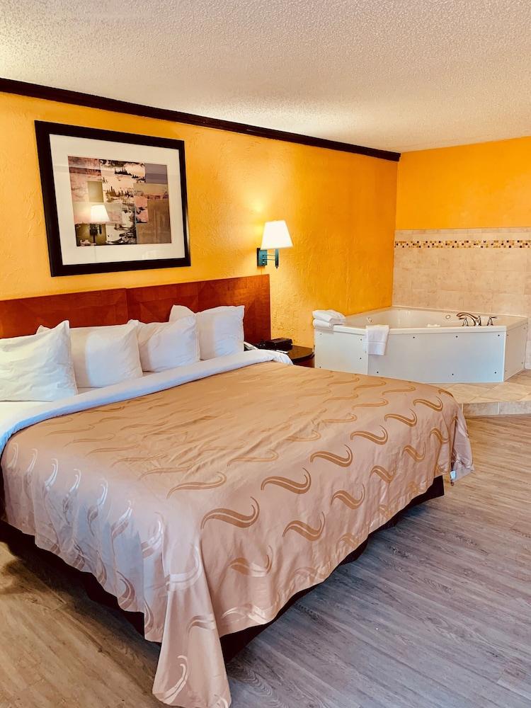 Baymont By Wyndham Front Royal Near Shenandoah National Park Hotel Екстериор снимка